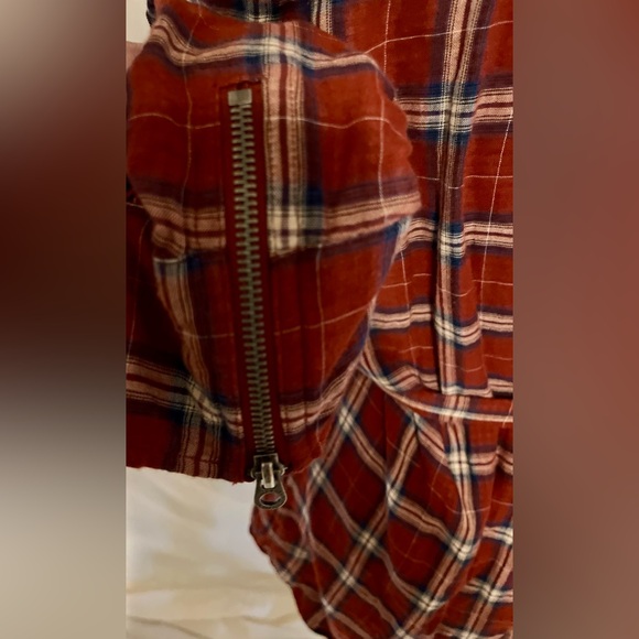 Juicy Couture size 6 dress- fits more like a 4. - Picture 4 of 7